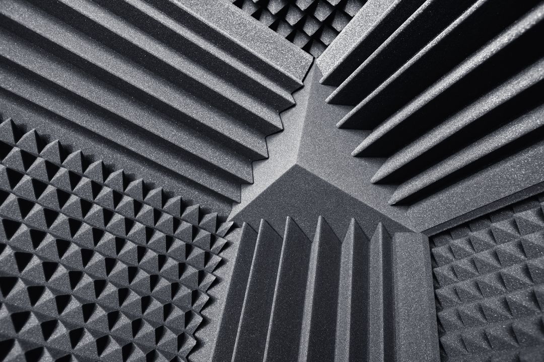 mousse alvéolaire et piège à basses