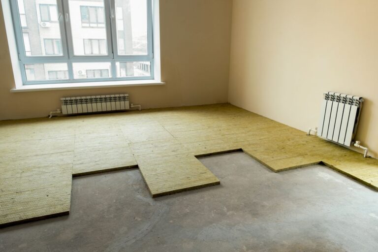 isolation des sols pour éviter les bruits en Gironde