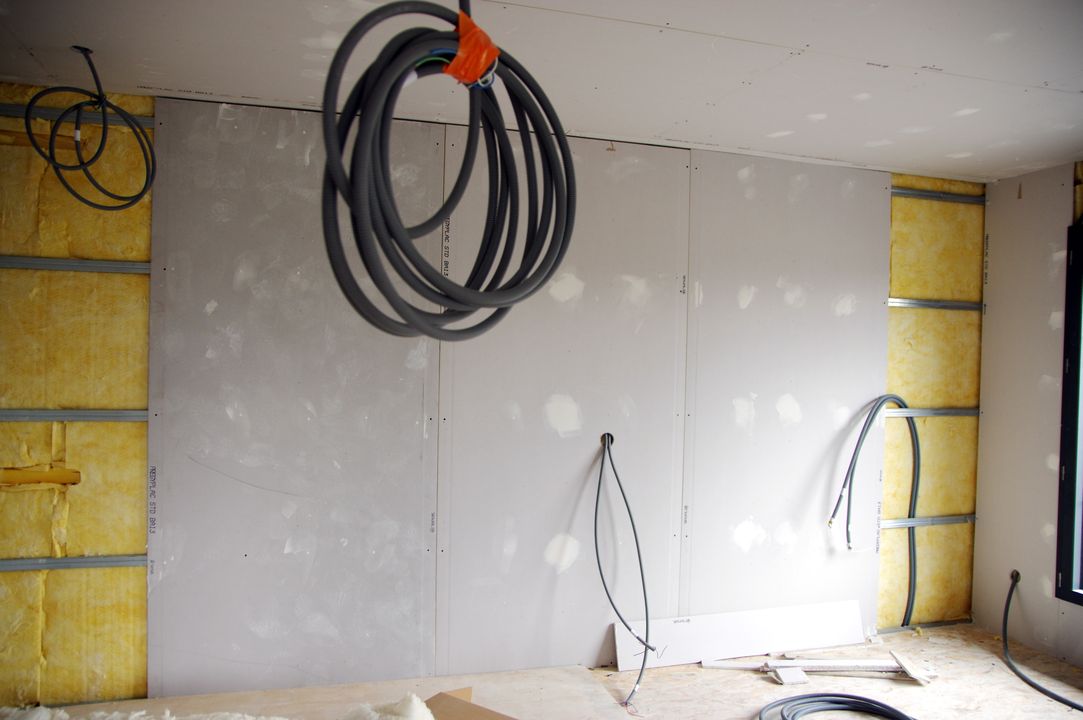 Travaux d’isolation acoustique dans un bureaux de Gujan-Mestras