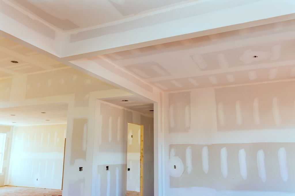 Rénovation plafond placo jointoyage à Artigues-près-Bordeaux par Acoustiques Solutions
